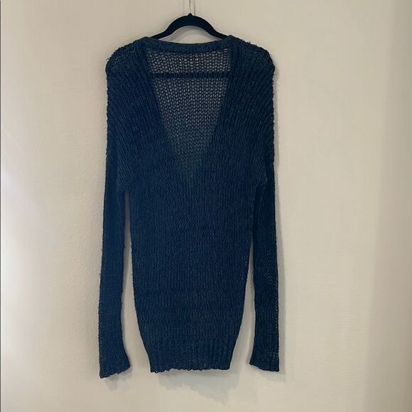 Hollister Navy Blue Women's Sweater - Picture 6 of 6